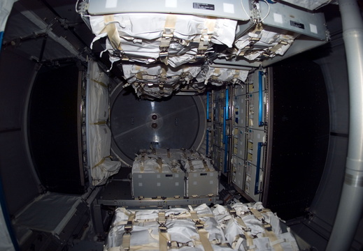 STS114-E-07077