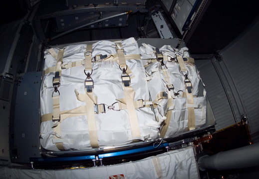 STS114-E-07078