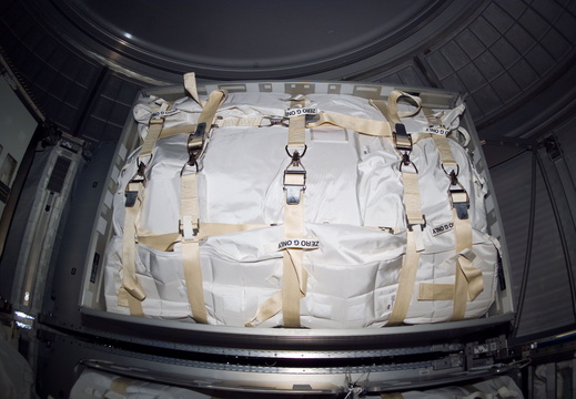 STS114-E-07080