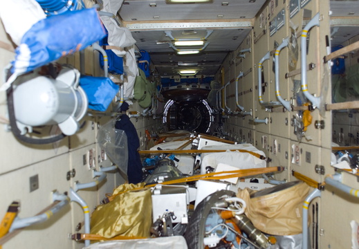 STS114-E-07134