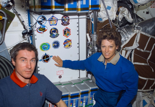 STS114-E-07144
