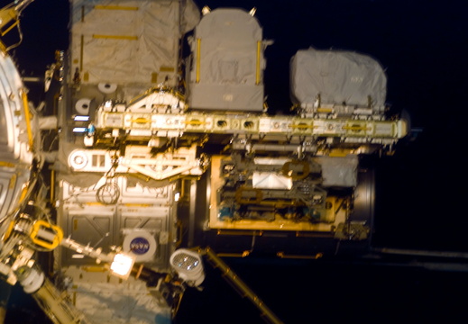 STS114-E-07188