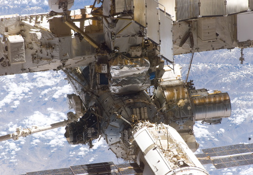 STS114-E-07233