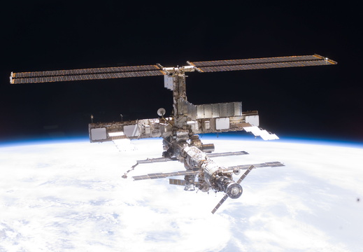 STS114-E-07244