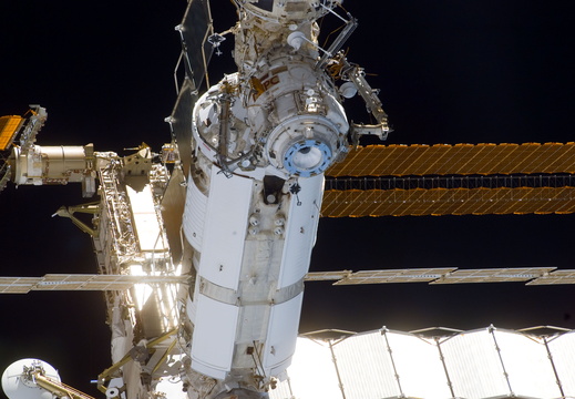 STS114-E-07264
