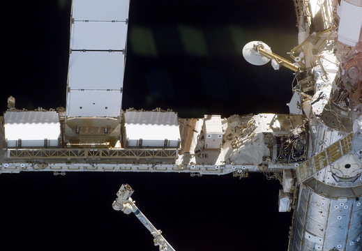 STS114-E-07268