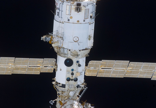 STS114-E-07272