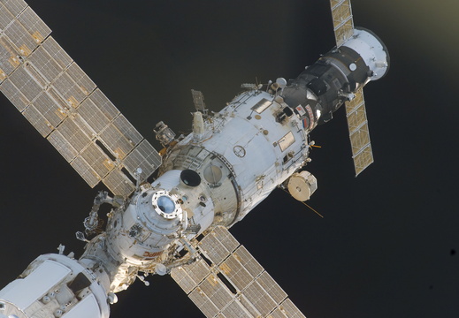 STS114-E-07283