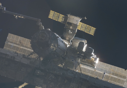 STS114-E-07320