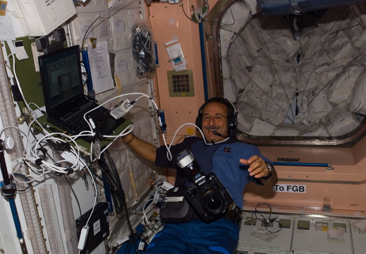 STS114-E-07333