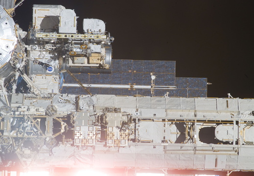 STS114-E-07411