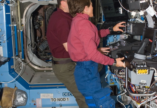 STS114-E-07491