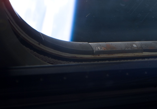STS114-E-08042