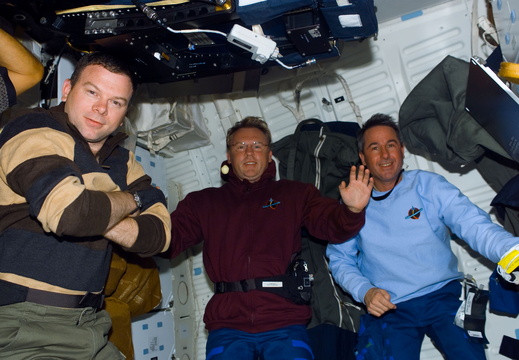 STS114-E-08136