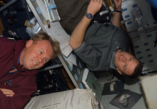 STS114-E-08307