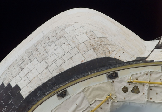 STS116-E-05153