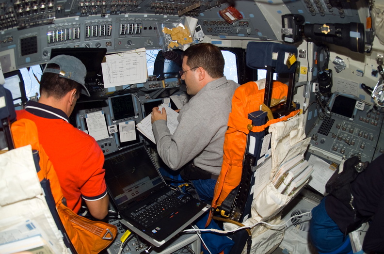 STS116-E-05466.jpg
