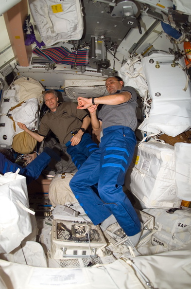 STS116-E-05822.jpg