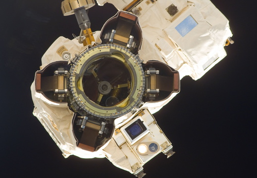 STS116-E-06291