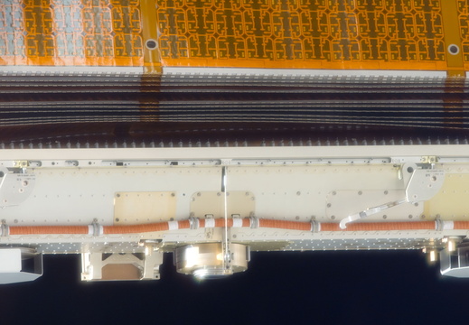 STS116-E-06378