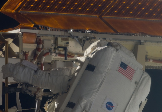 STS116-E-06664