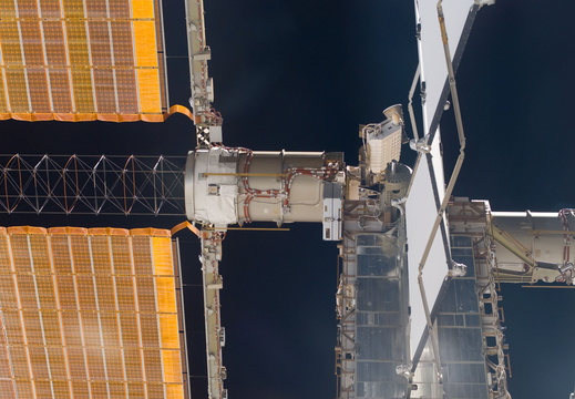 STS116-E-06719