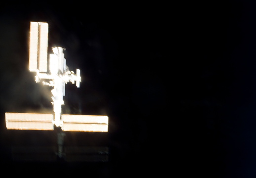 STS116-E-07163