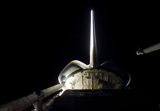 STS116-E-07191