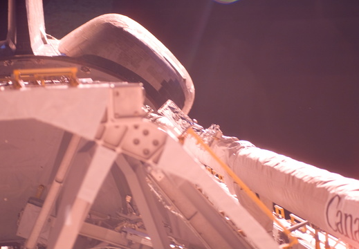 STS117-E-05018