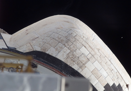 STS117-E-05031