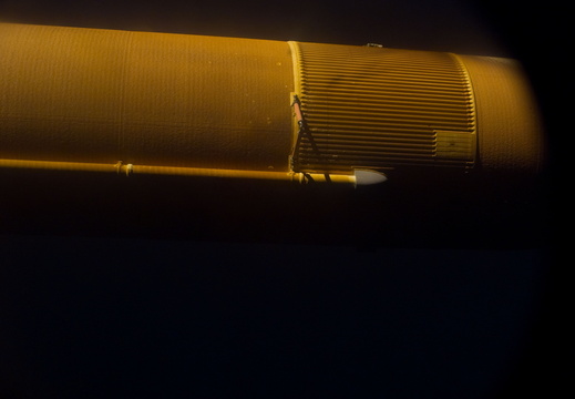 STS117-E-05056