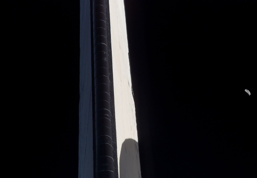 STS117-E-05118