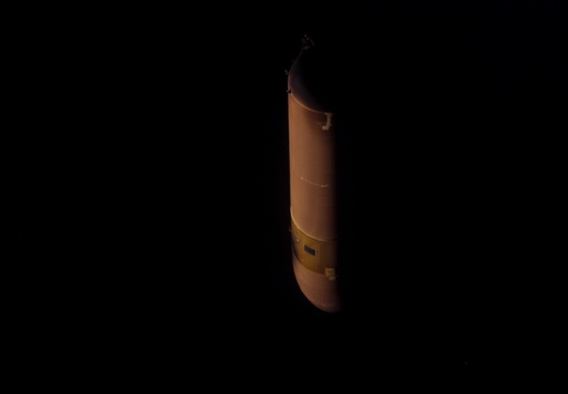 STS117-E-05156