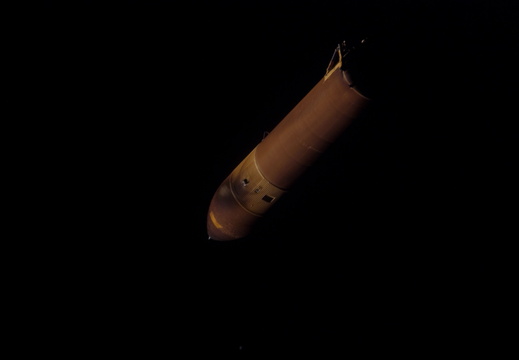 STS117-E-05170