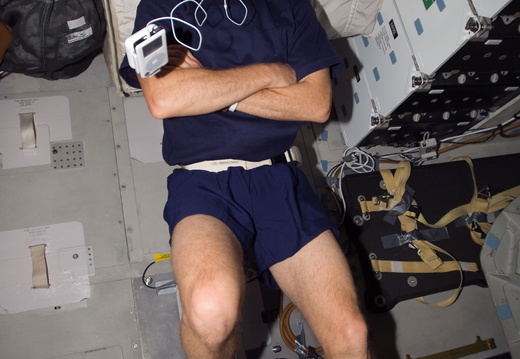 STS117-E-06930
