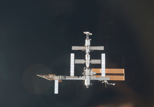 STS117-E-06966