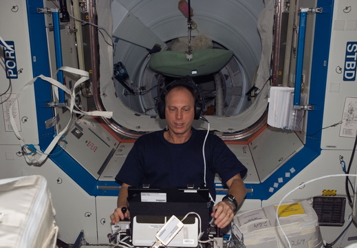 STS117-E-07031