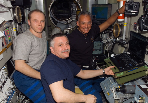 STS117-E-07128