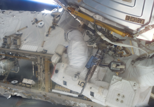 STS117-E-07539