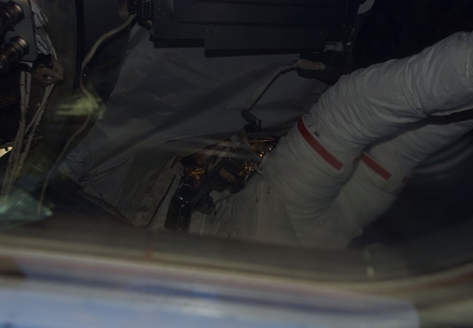 STS117-E-07554