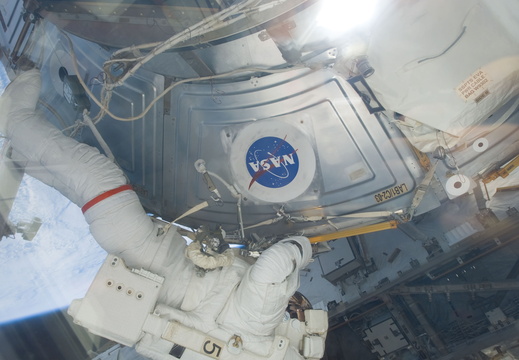 STS117-E-07588