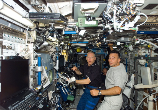 STS117-E-07640