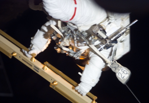 STS117-E-07722