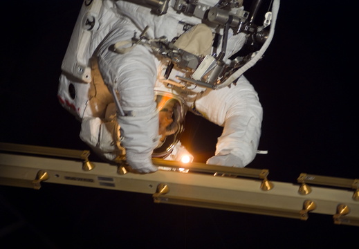 STS117-E-07731