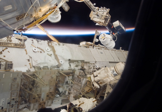 STS117-E-07882