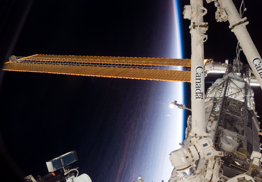 STS117-E-07889
