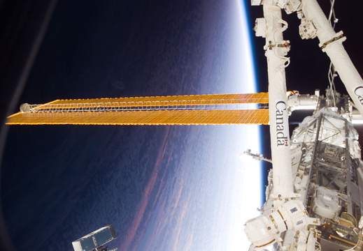 STS117-E-07890