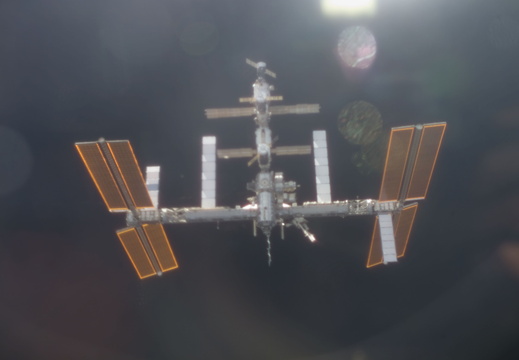 STS117-E-08068