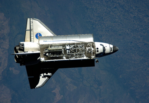 STS117-E-08977