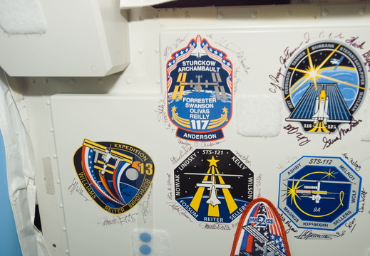 STS117-E-09154